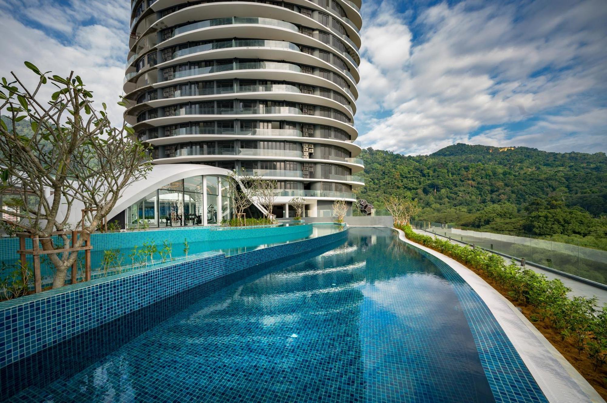 Arte Serviced Apartment @ Penang Gelugor Esterno foto