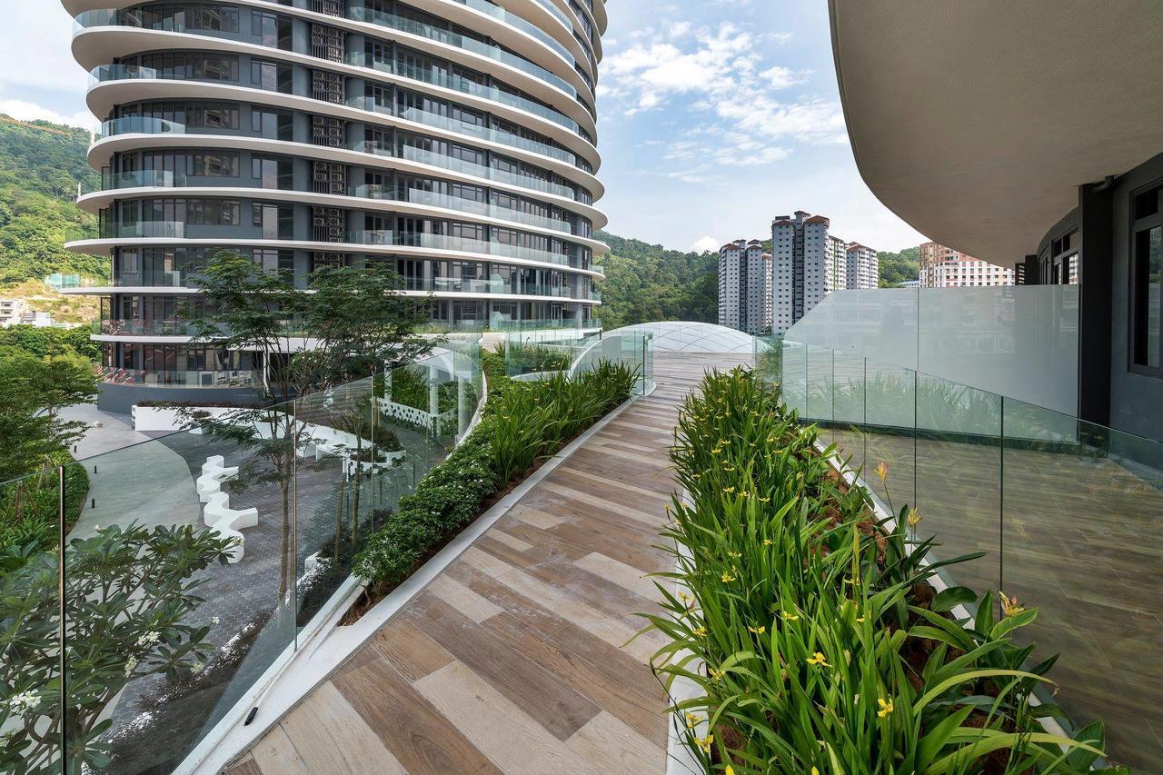 Arte Serviced Apartment @ Penang Gelugor Esterno foto