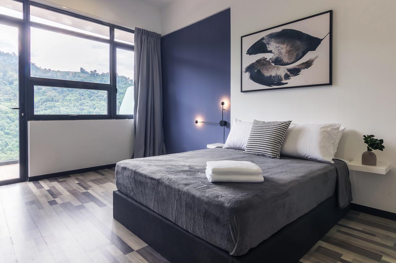 Arte Serviced Apartment @ Penang Gelugor Esterno foto