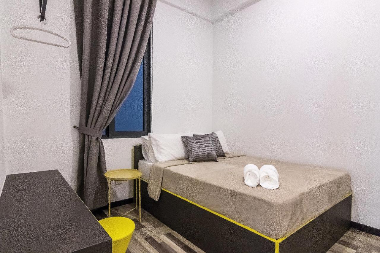 Arte Serviced Apartment @ Penang Gelugor Esterno foto